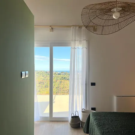 Clori Holiday home